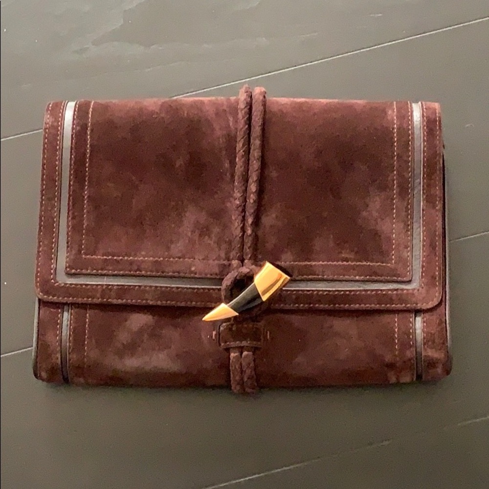 MAIYET SUEDE CLUTCH 🕊